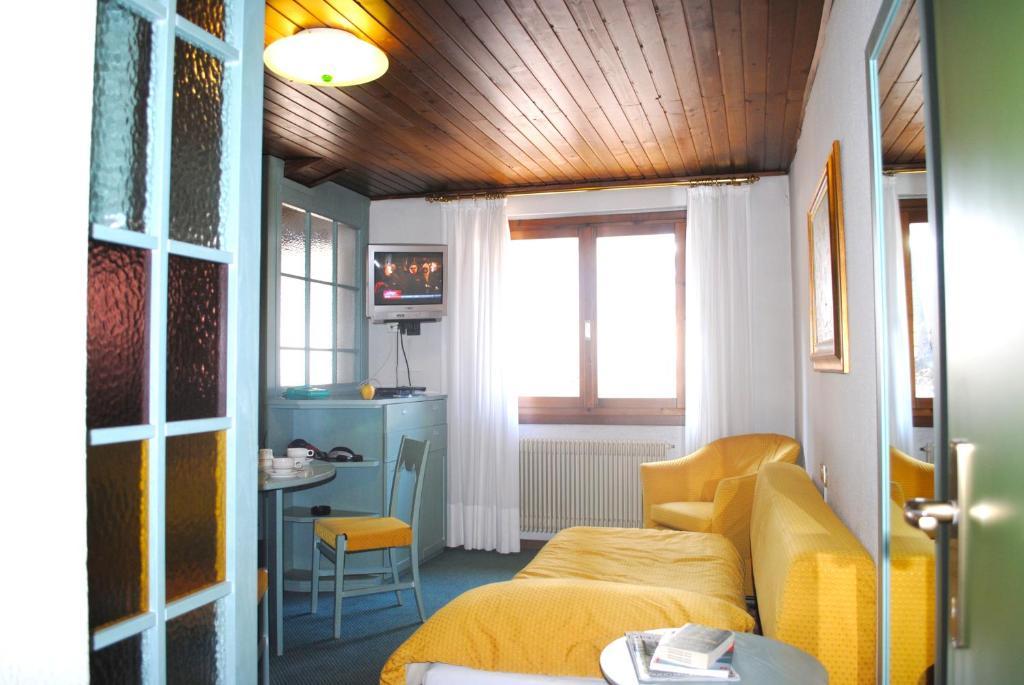Residence Antares Madonna Pokój zdjęcie
