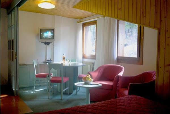 Residence Antares Madonna Zewnętrze zdjęcie